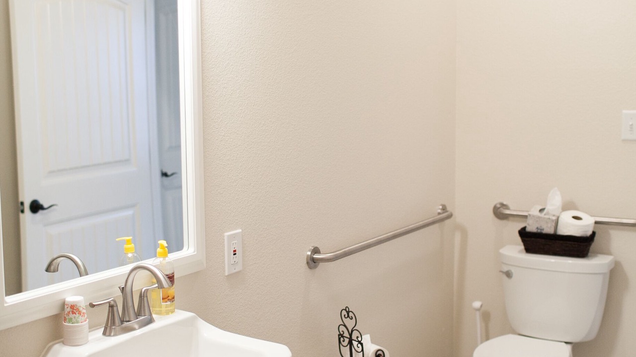 Photo of Bathroom in Comfort
