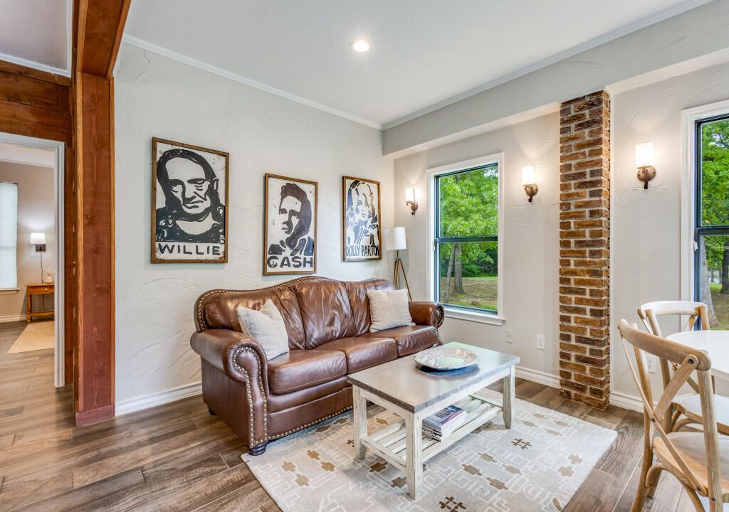 Photo of Livingroom in Whitesboro