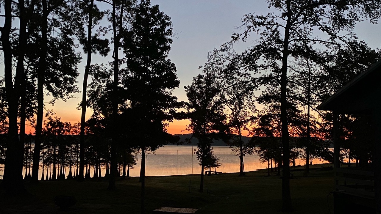 Photo of Outdoor in Broaddus