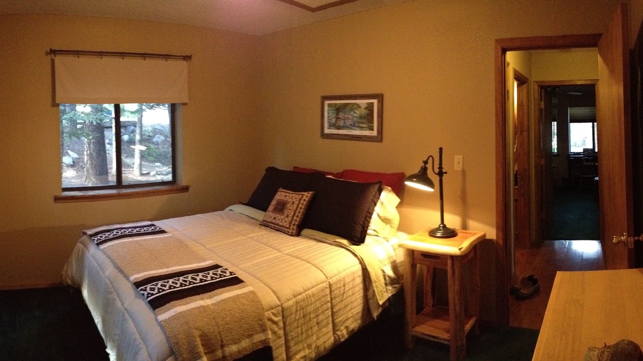 Photo of Bedroom in Cloudcroft