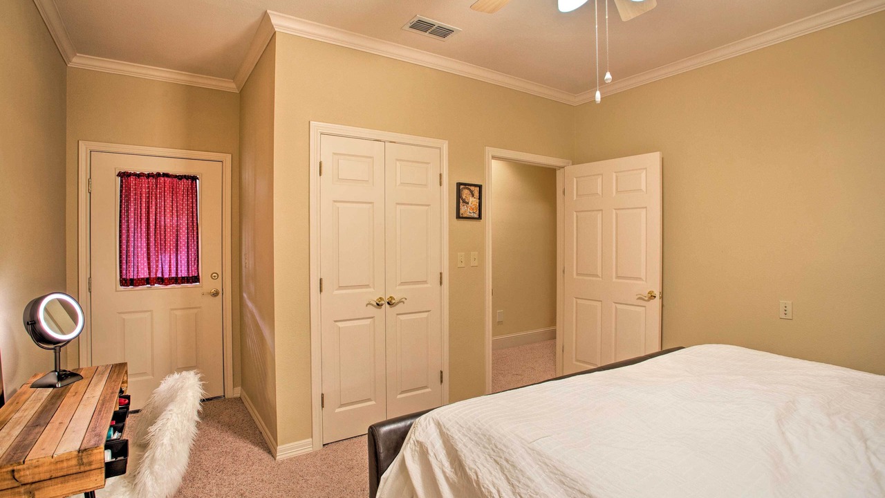 Photo of Bedroom in Lindale