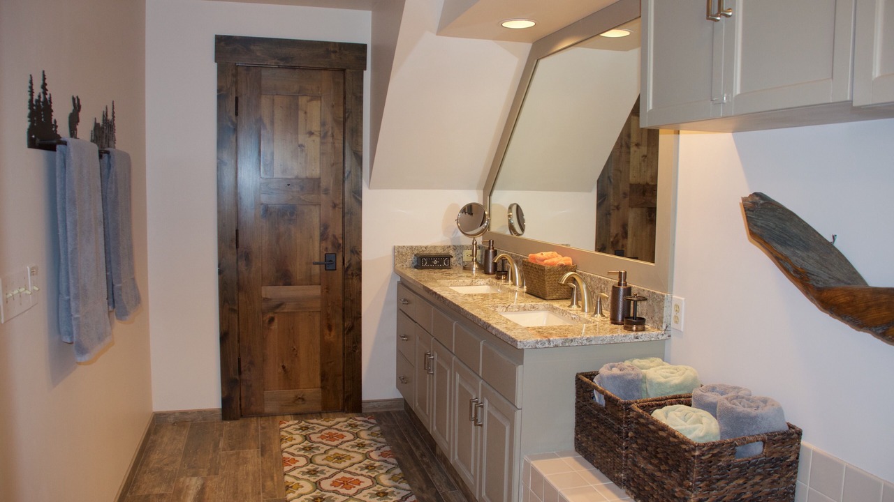 Photo of Bathroom in Mountain Village