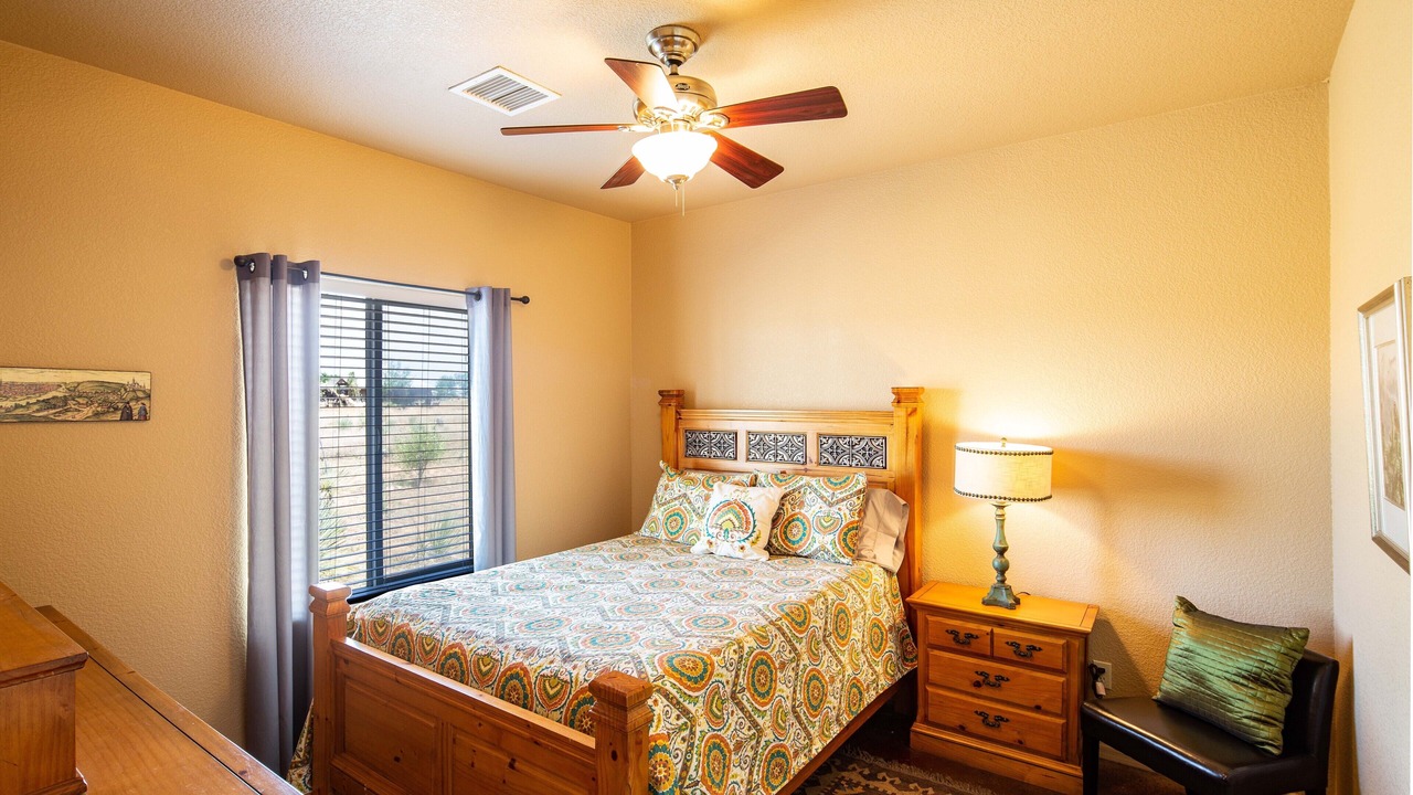 Photo of Bedroom in Elgin
