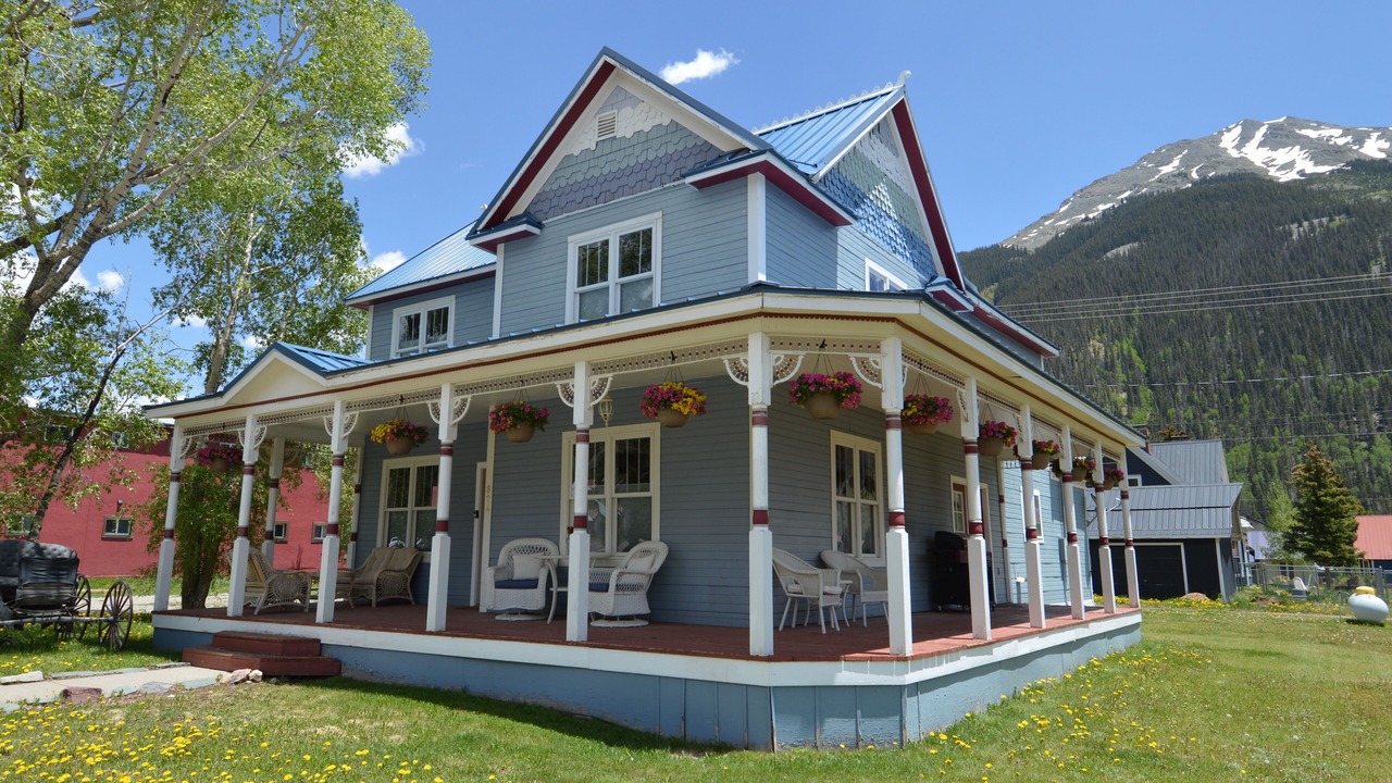 Photo of Others in Silverton
