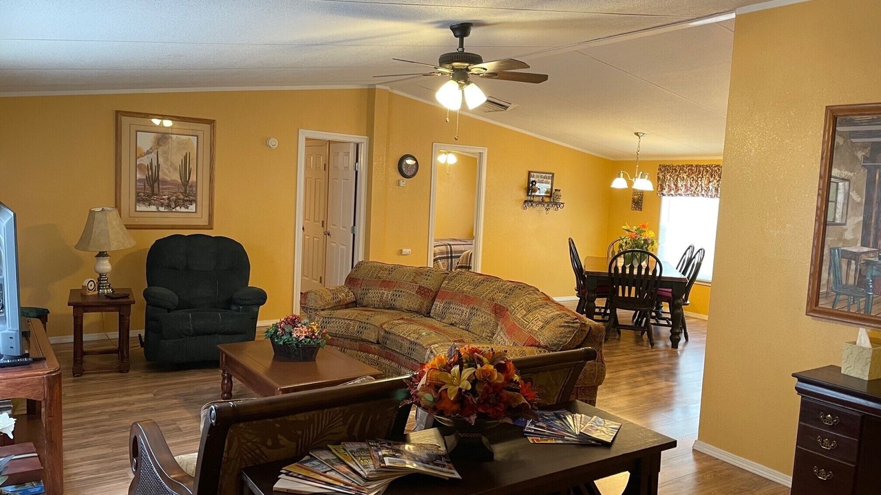 Photo of Livingroom in Farmington