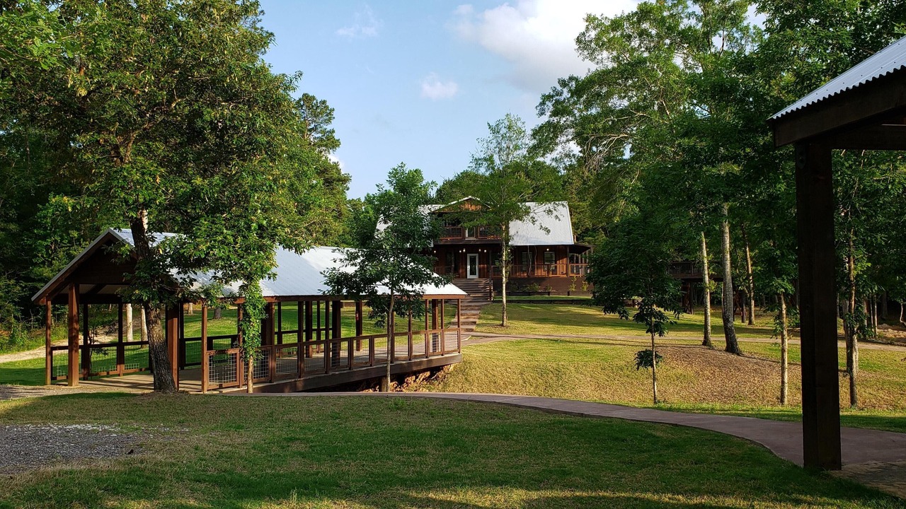 Photo of Outdoor in Montgomery