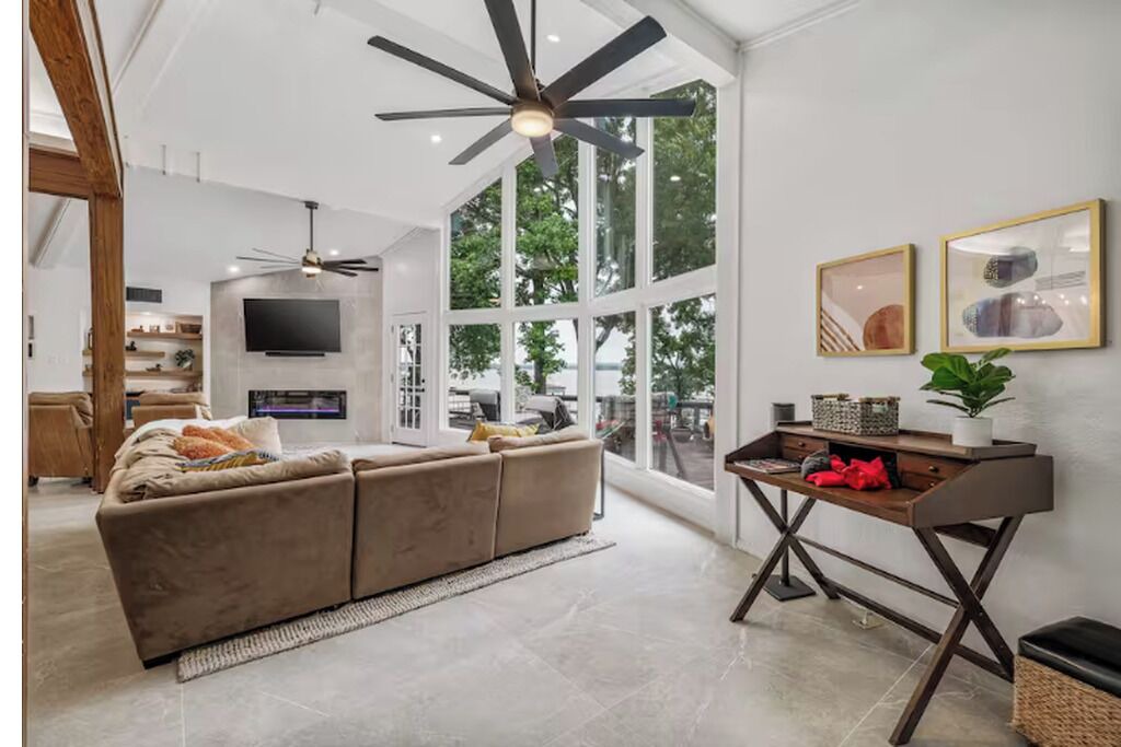 Photo of Livingroom in Azle