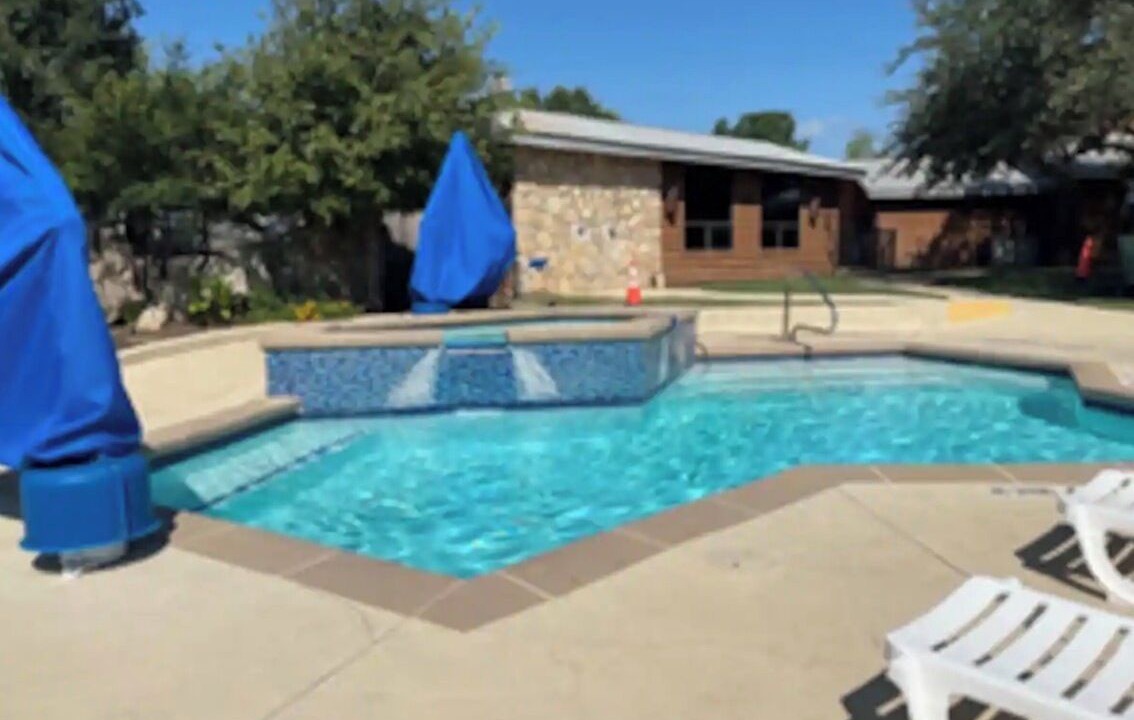 Photo of Outdoor in Hudson Bend