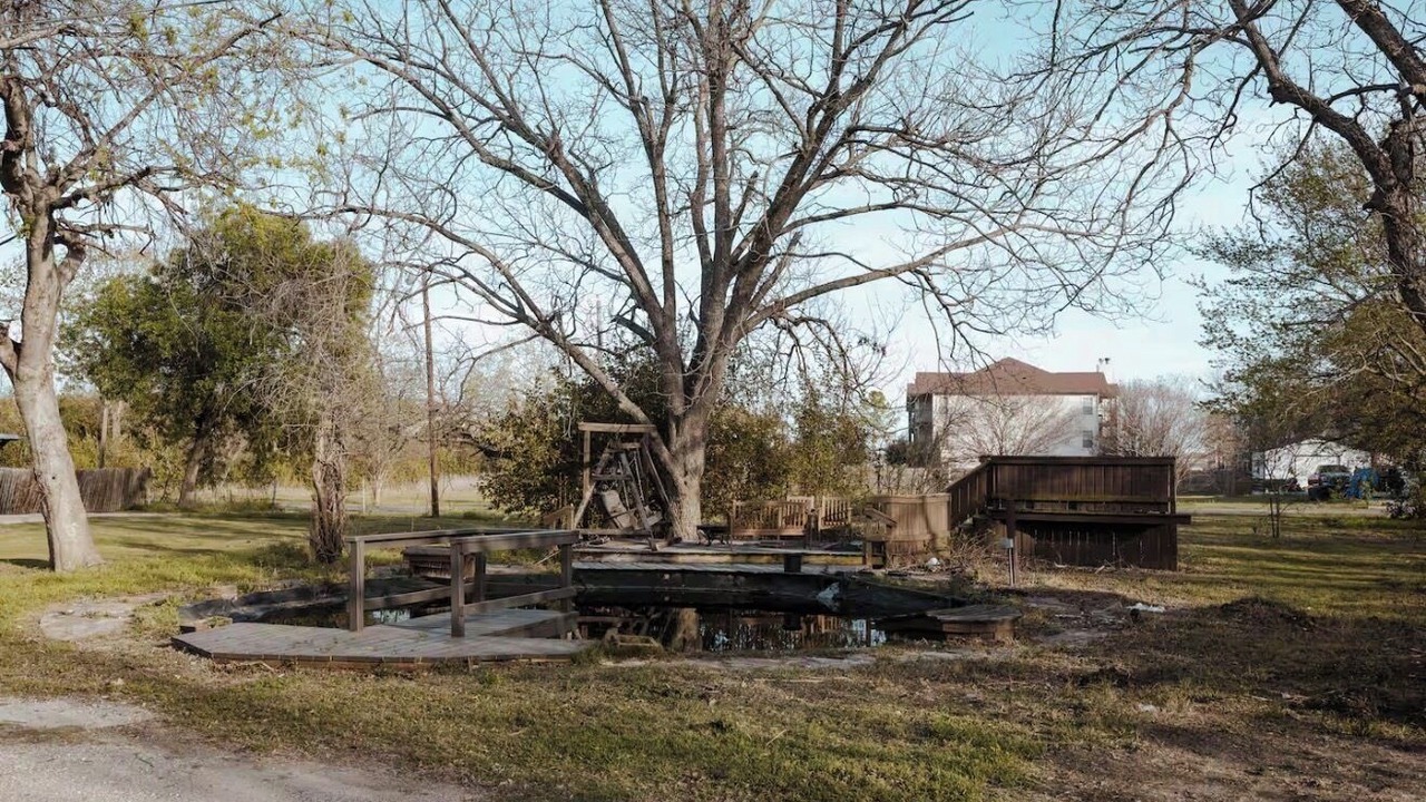 Photo of Others in Waco