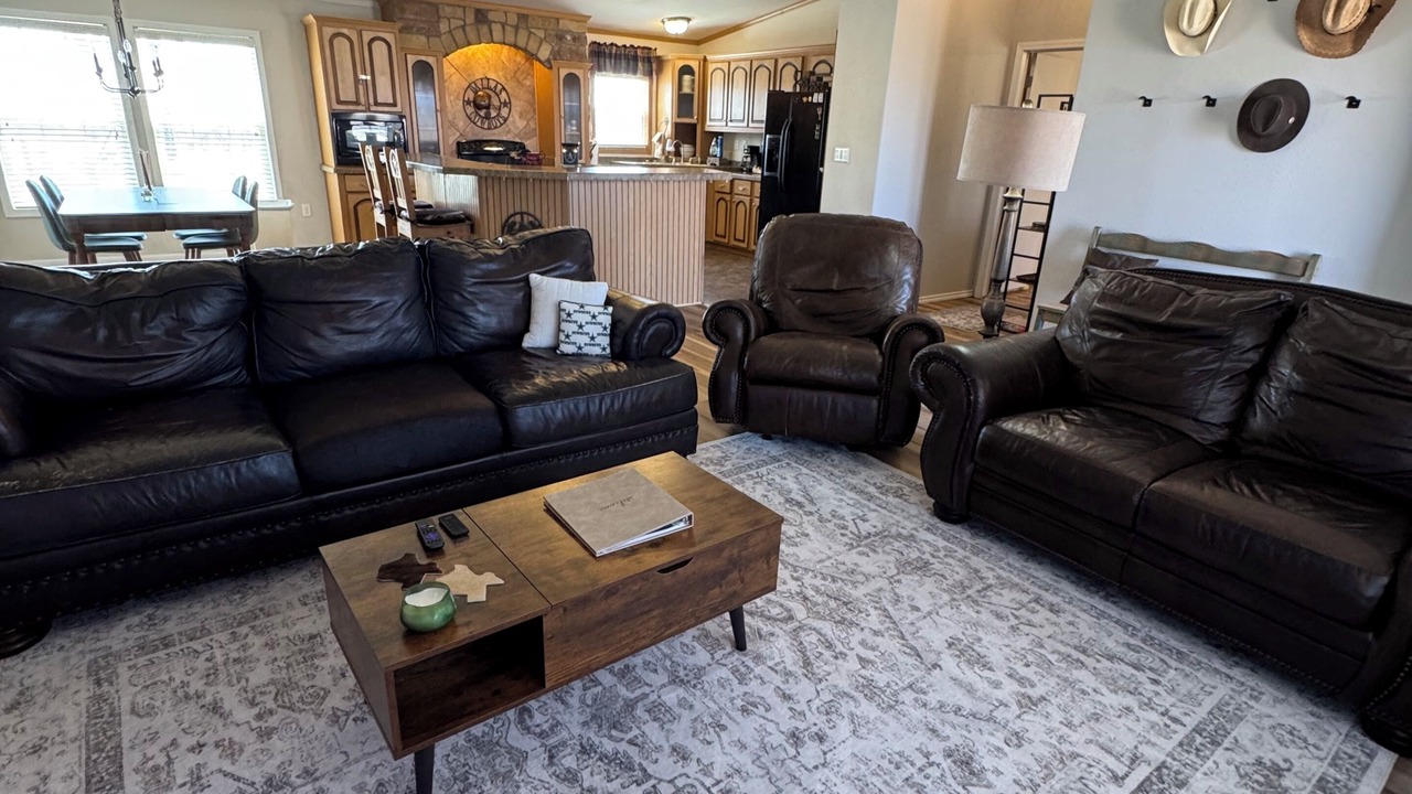 Photo of Livingroom in Colorado City