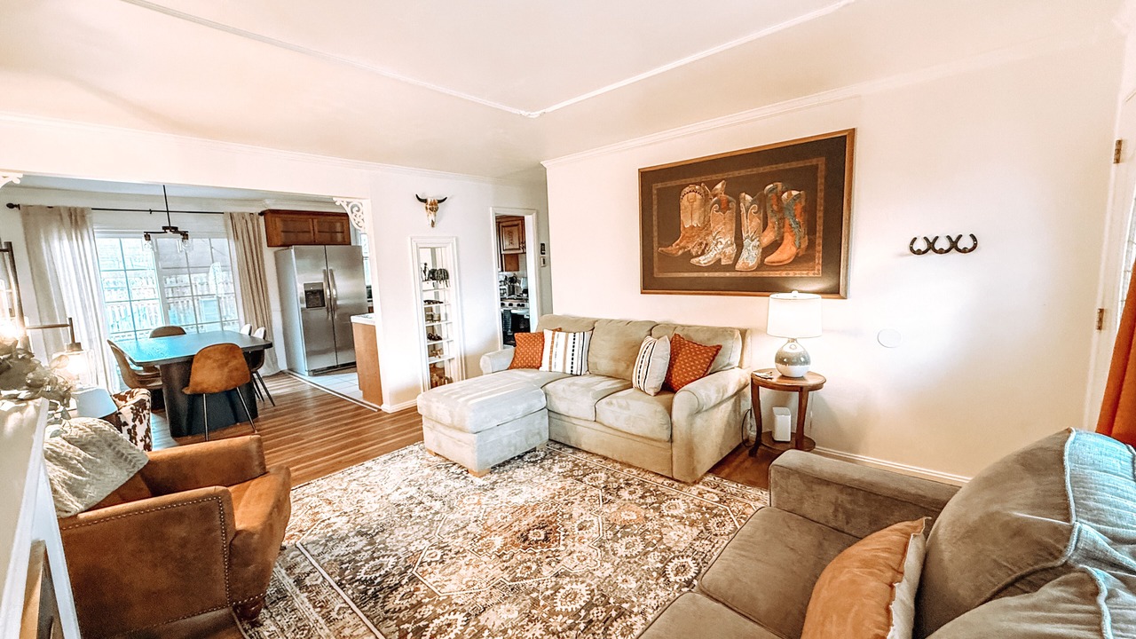 Photo of Livingroom in Farmington
