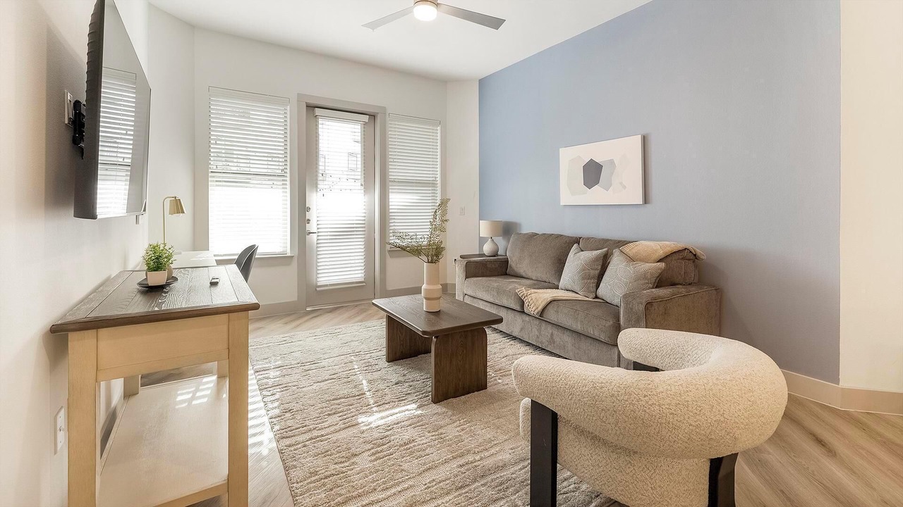 Photo of Livingroom in Far North Dallas