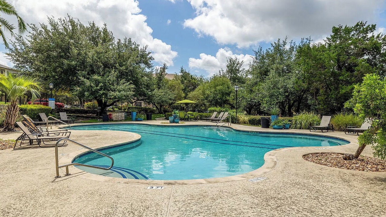 Photo of Outdoor in West Oak Hill