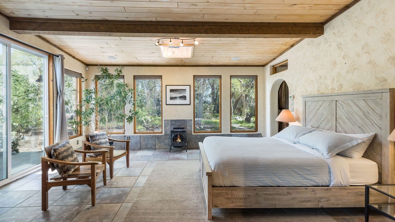 Photo of Bedroom in Arroyo Seco