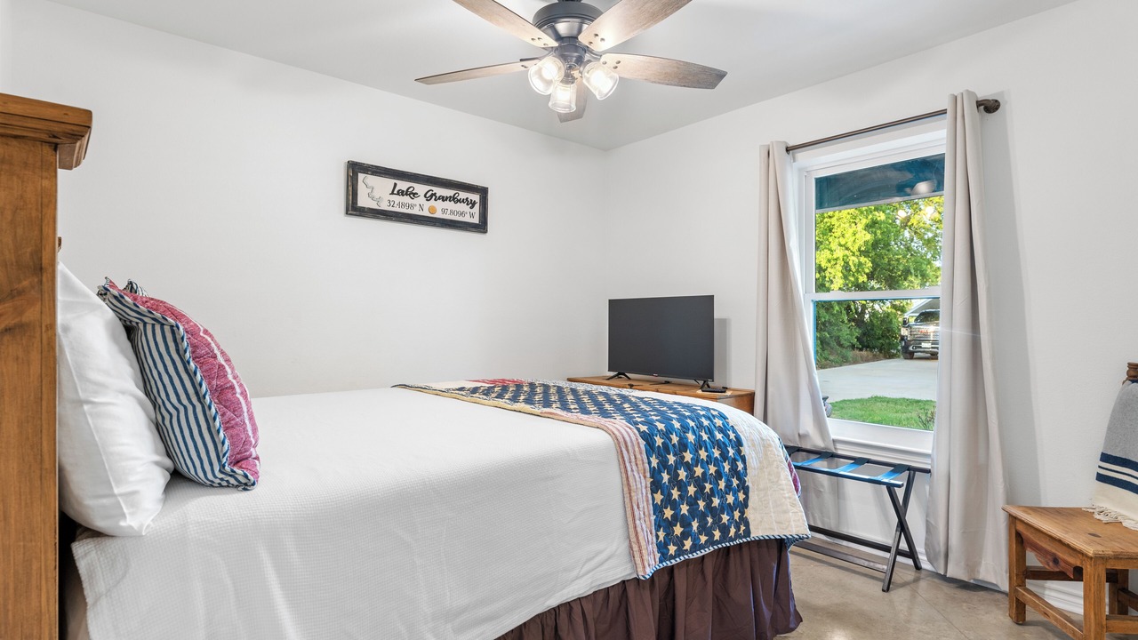 Photo of Bedroom in Dennis