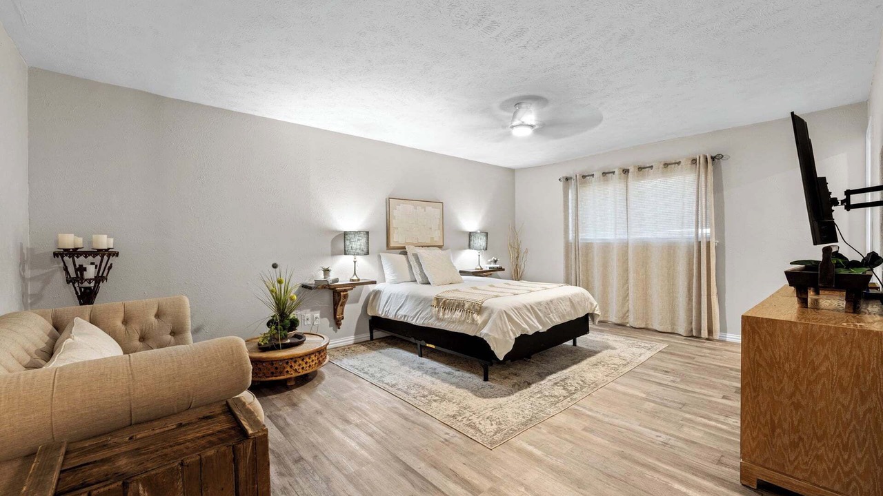 Photo of Bedroom in The Colony