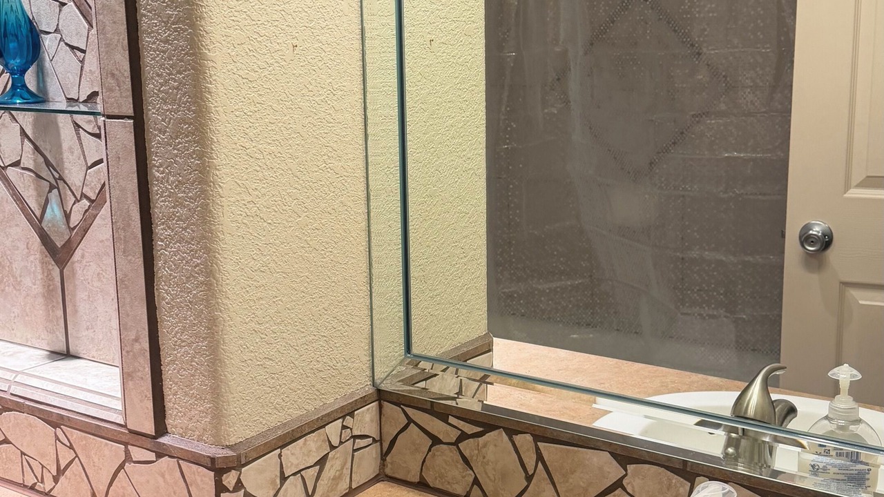 Photo of Bathroom in Alamogordo