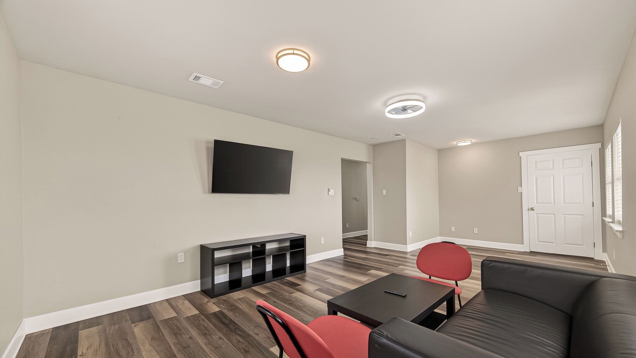Photo of Livingroom in Dickinson