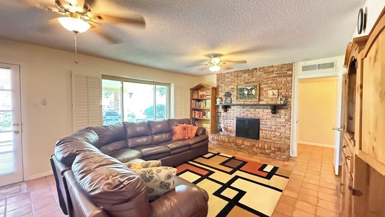 Photo of Livingroom in El Paso