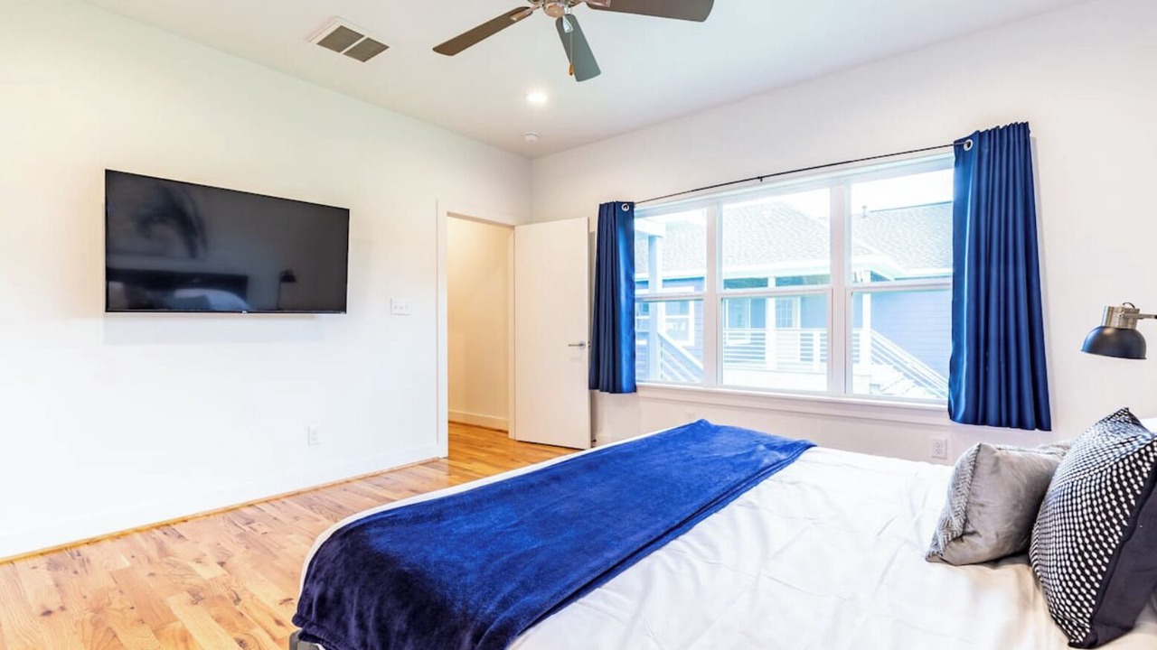 Photo of Bedroom in Lawndale/ Wayside