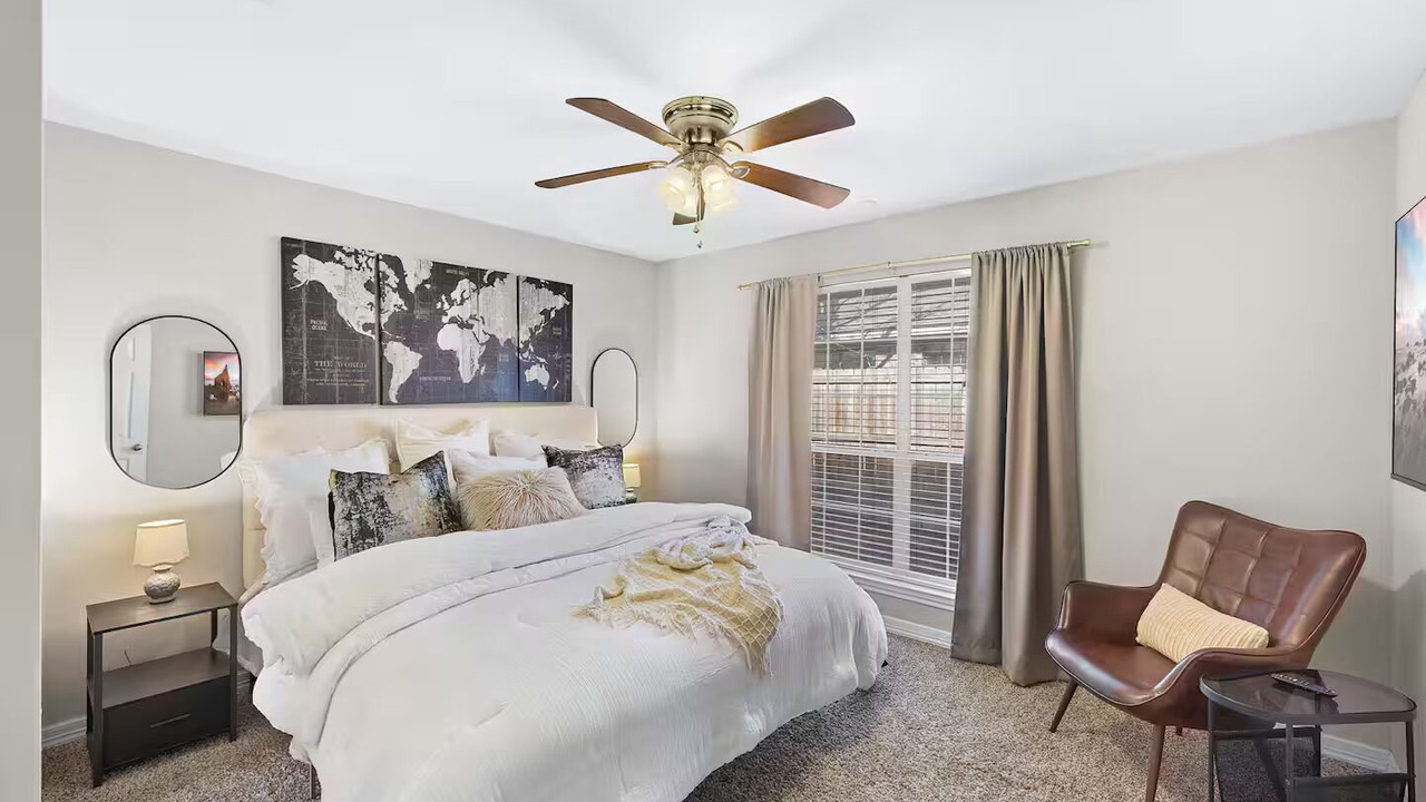 Photo of Bedroom in College Station