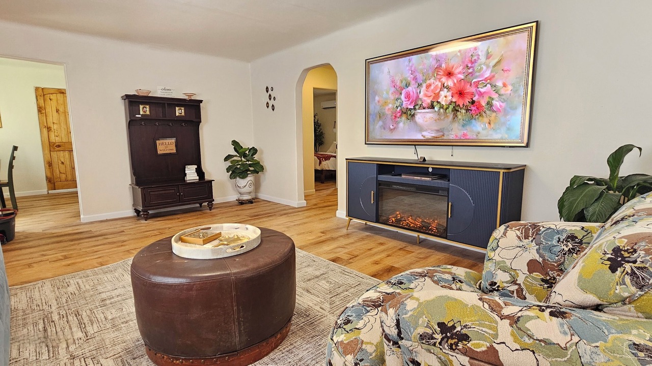 Photo of Livingroom in Mesilla Park