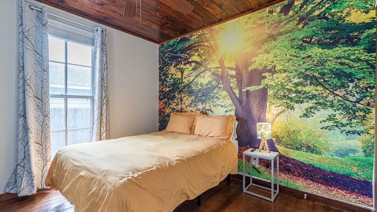 Photo of Bedroom in Mahncke Park