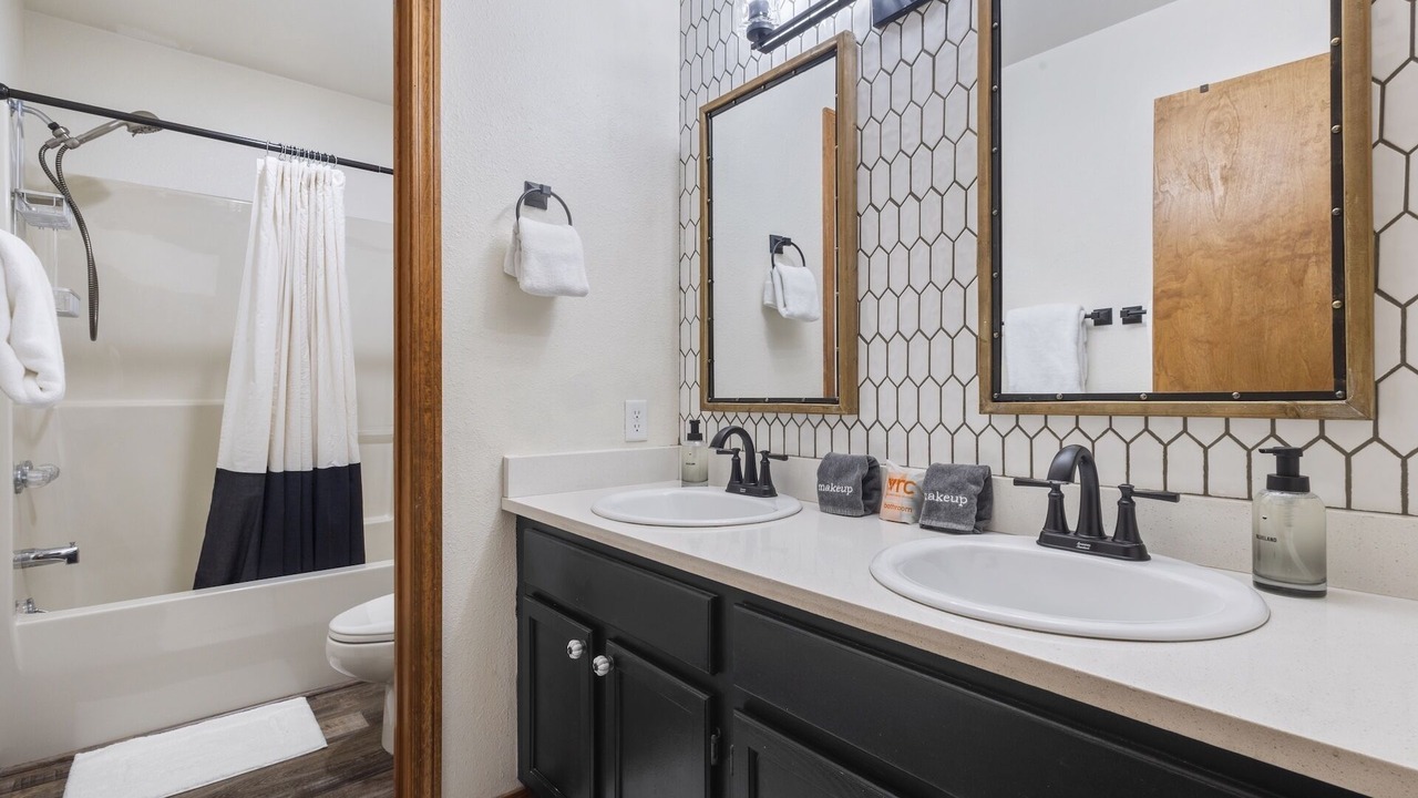 Photo of Bathroom in Ouray