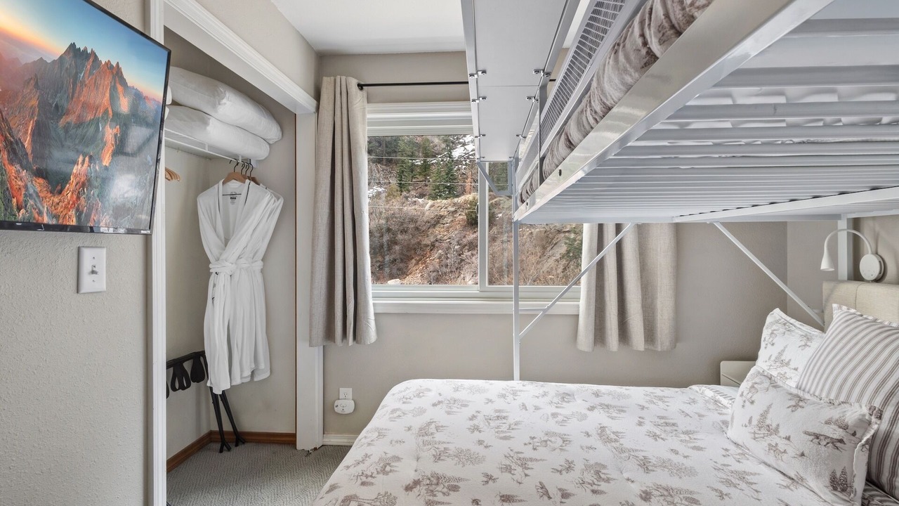 Photo of Bedroom in Ouray