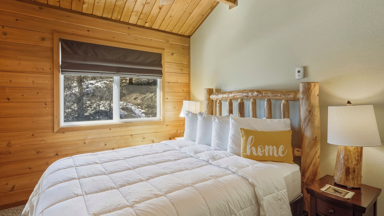Photo of Bedroom in San Juan River Village