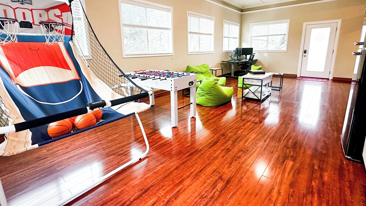 Photo of Bedroom in Spicewood