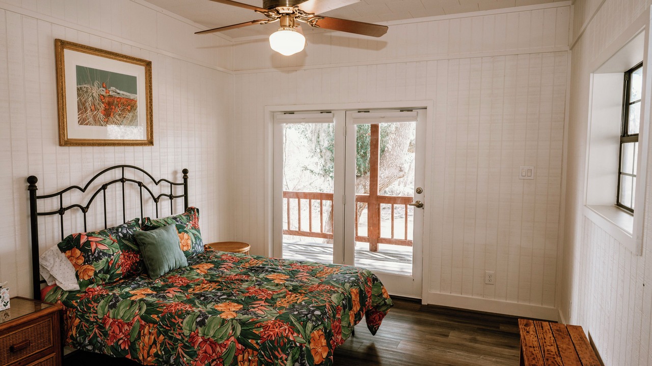 Photo of Bedroom in Cedar Lane