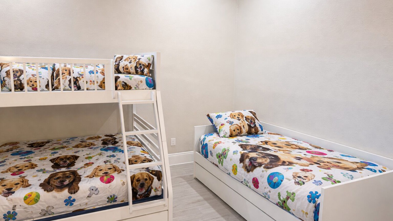Photo of Bedroom in Eureka