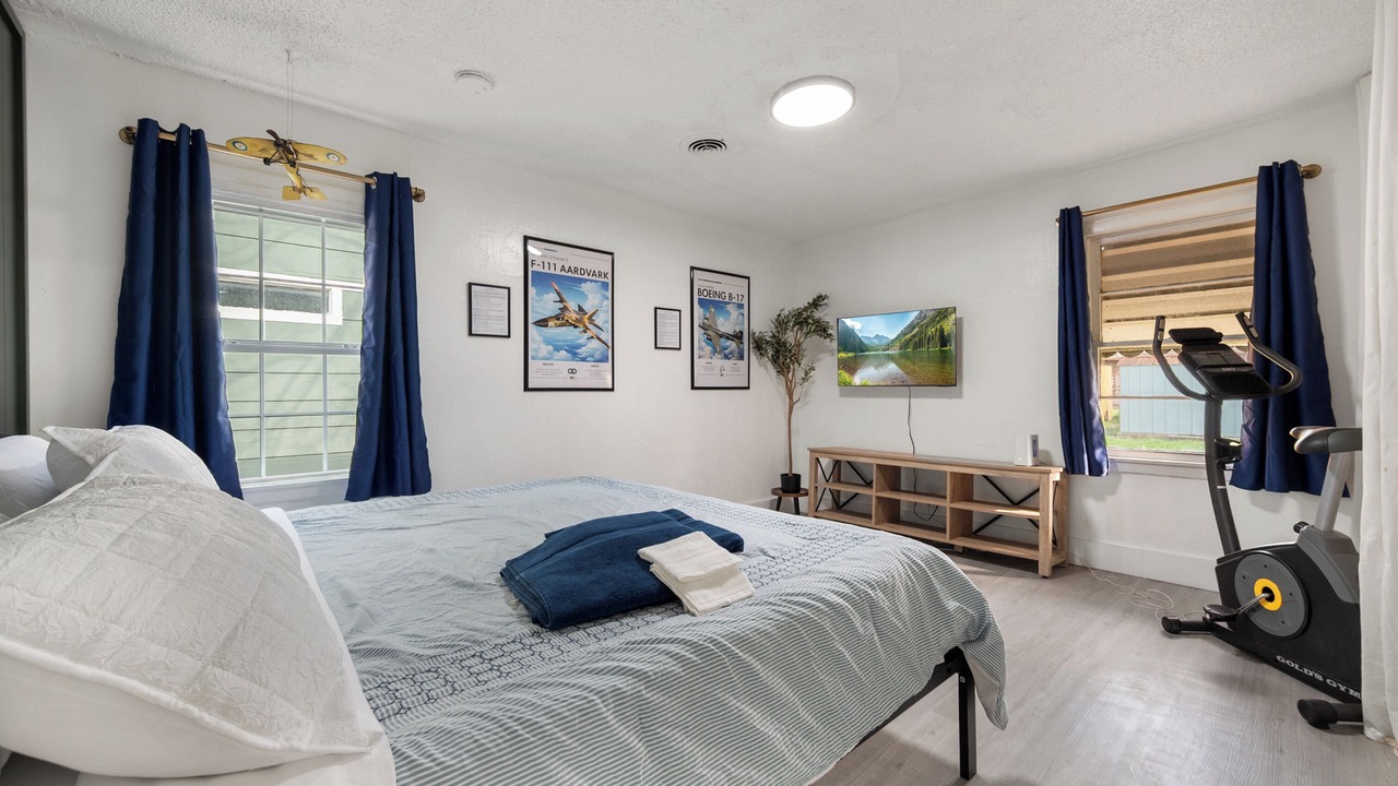 Photo of Bedroom in Westworth Village