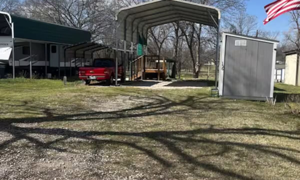 Photo of Outdoor in Dennis