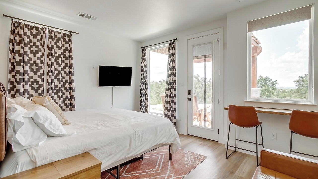 Photo of Bedroom in Paluxy
