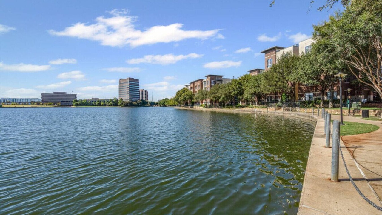 Photo of Others in Las Colinas