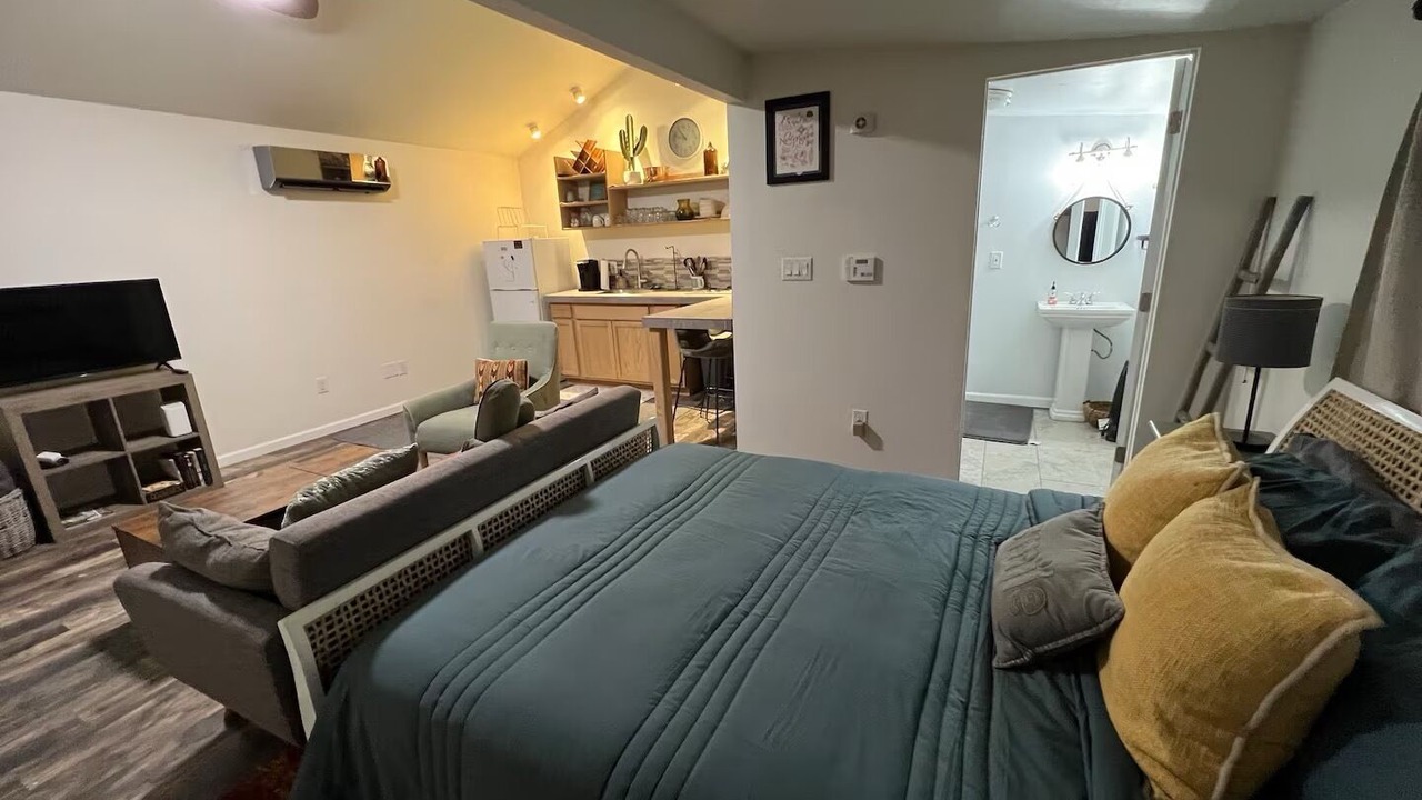 Photo of Bedroom in University Heights