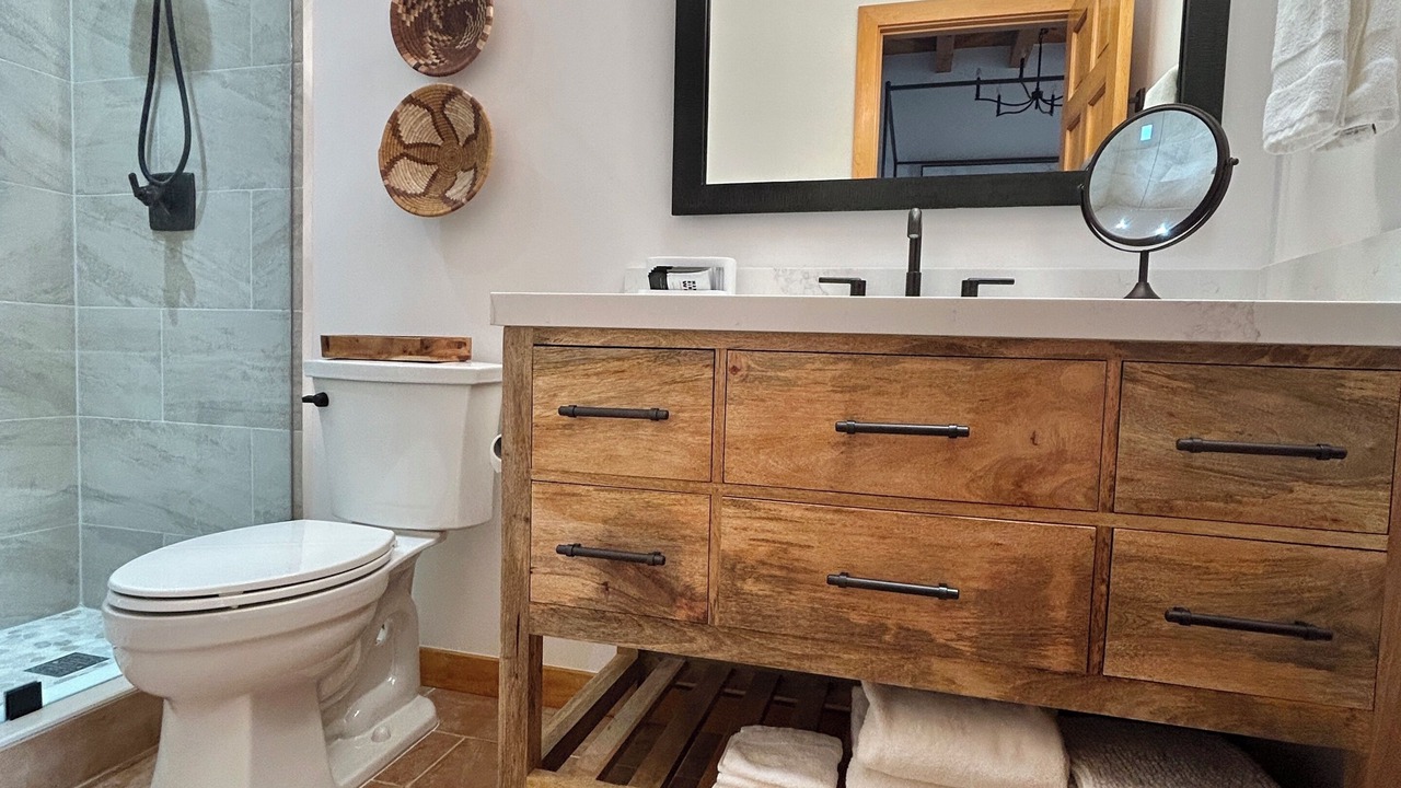 Photo of Bathroom in Nambe Pueblo