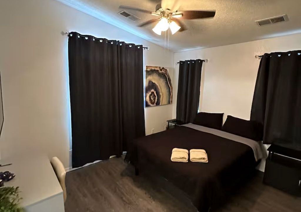 Photo of Bedroom in Westgate Heights