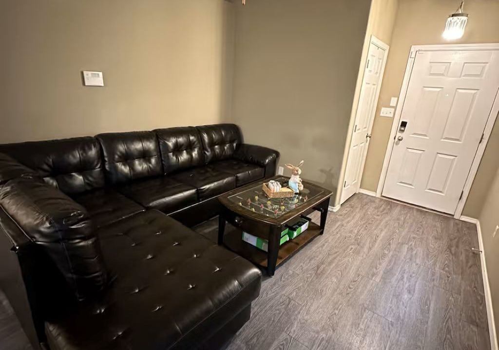 Photo of Livingroom in Westgate Heights