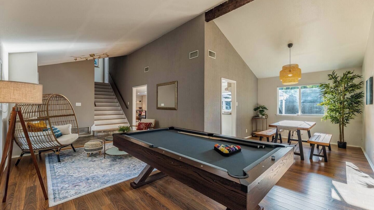 Photo of Bedroom in North Austin Civic Association