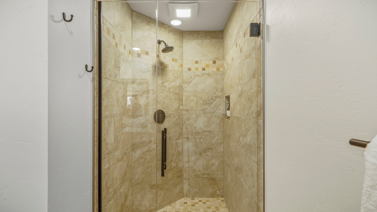 Photo of Bathroom in Lake Hatcher Park