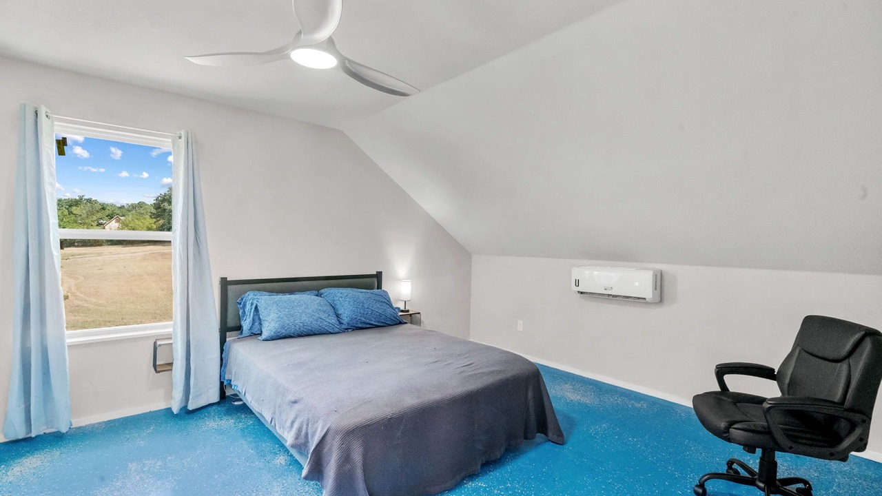 Photo of Bedroom in Mineral Wells
