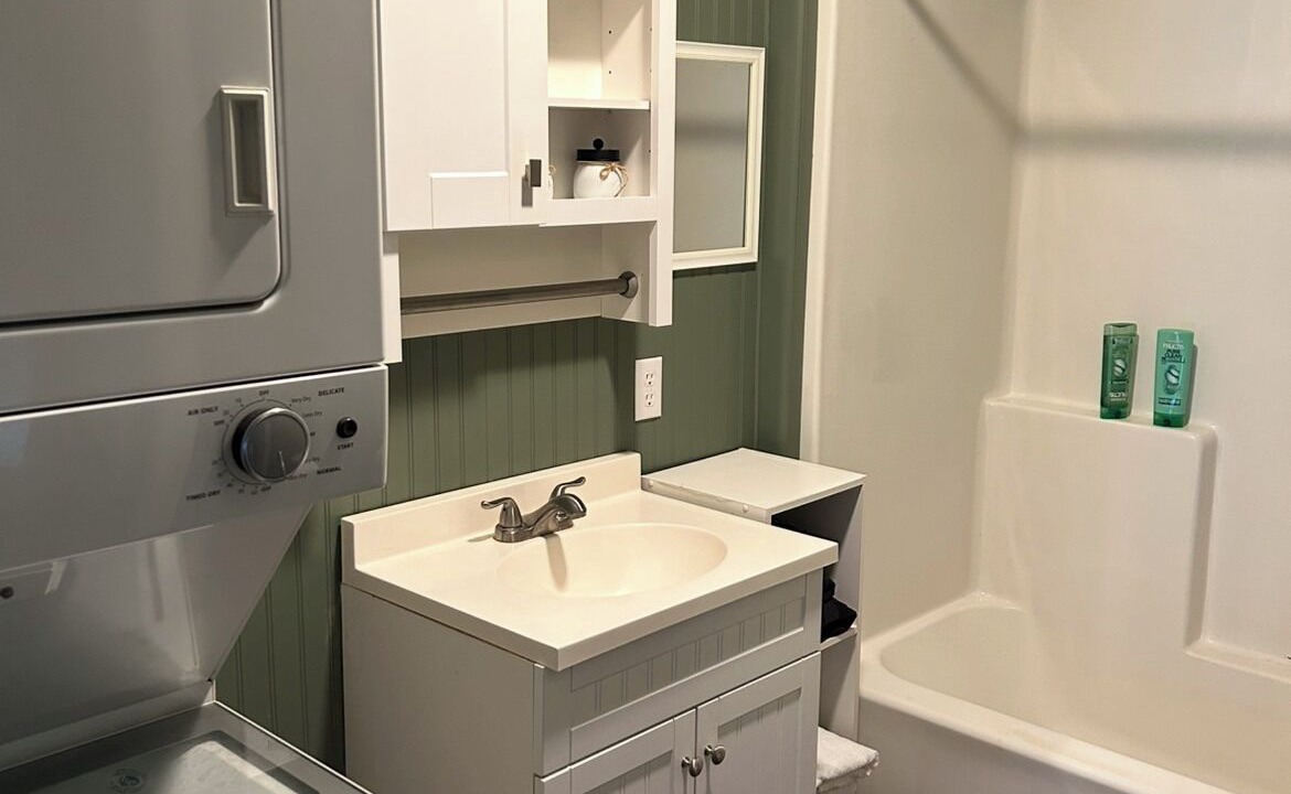 Photo of Bathroom in Rising Star