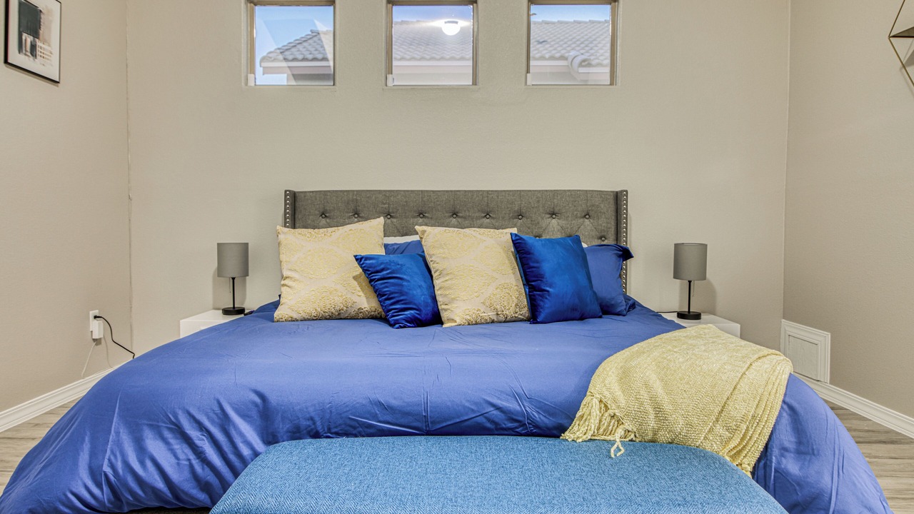 Photo of Bedroom in Biggs Field