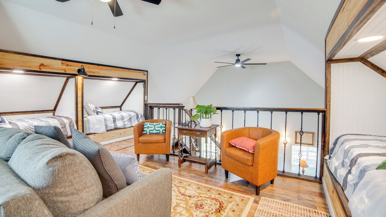 Photo of Bedroom in Tool