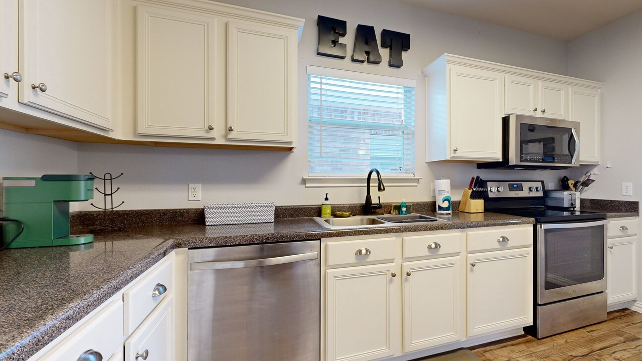 Photo of Kitchen in Helotes
