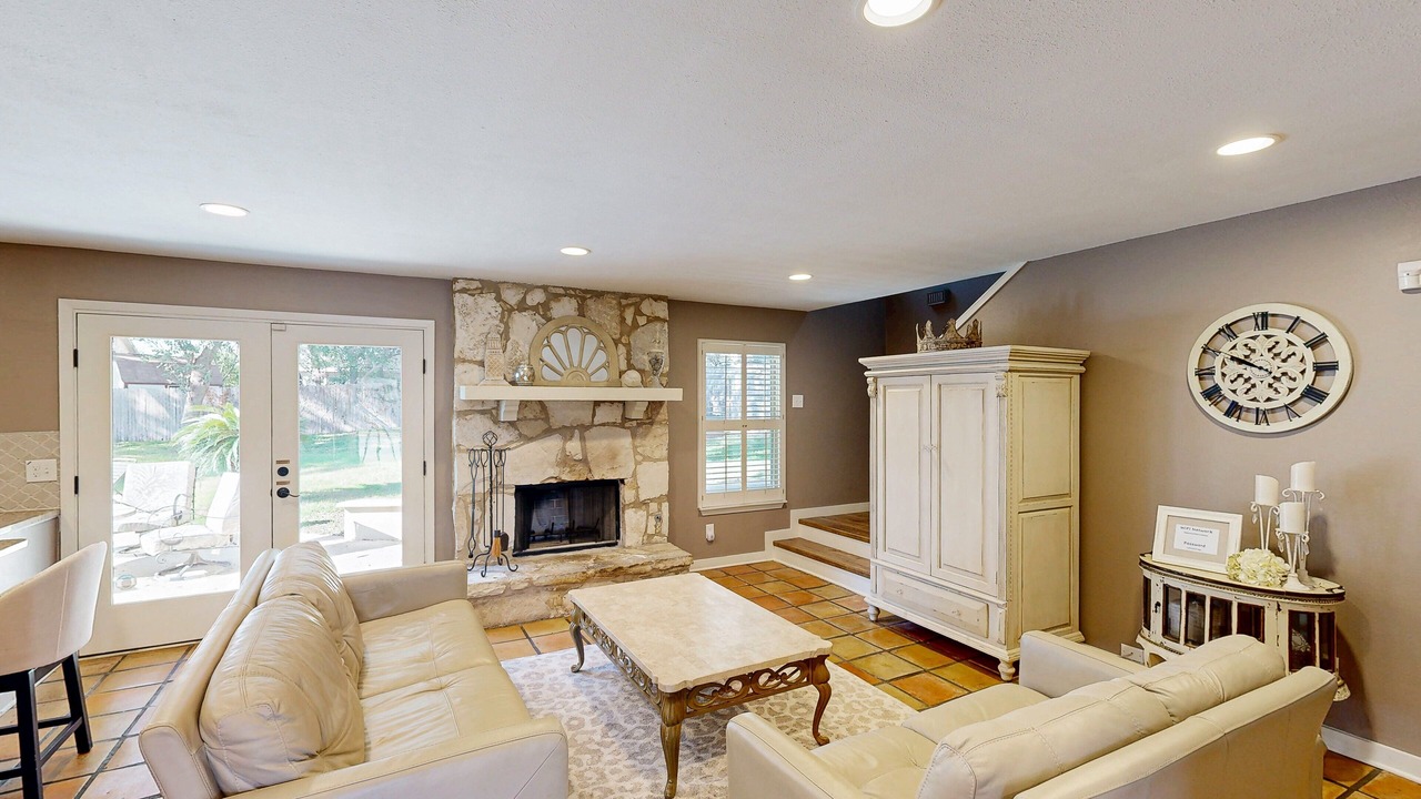 Photo of Livingroom in North San Antonio - SAT