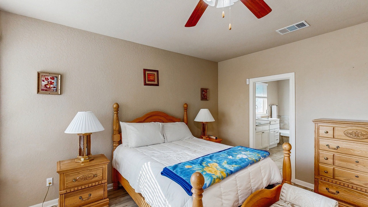 Photo of Bedroom in Scenic Oaks
